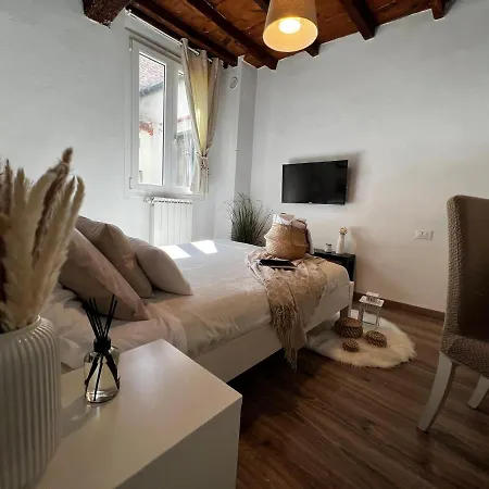 Affittacamere A Casa Di Anna